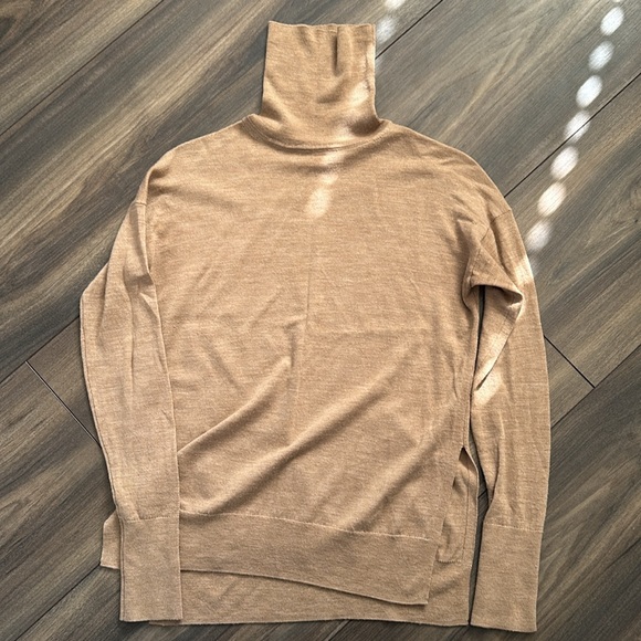 Babaton thin wool-blend turtleneck sweater - Picture 2 of 4